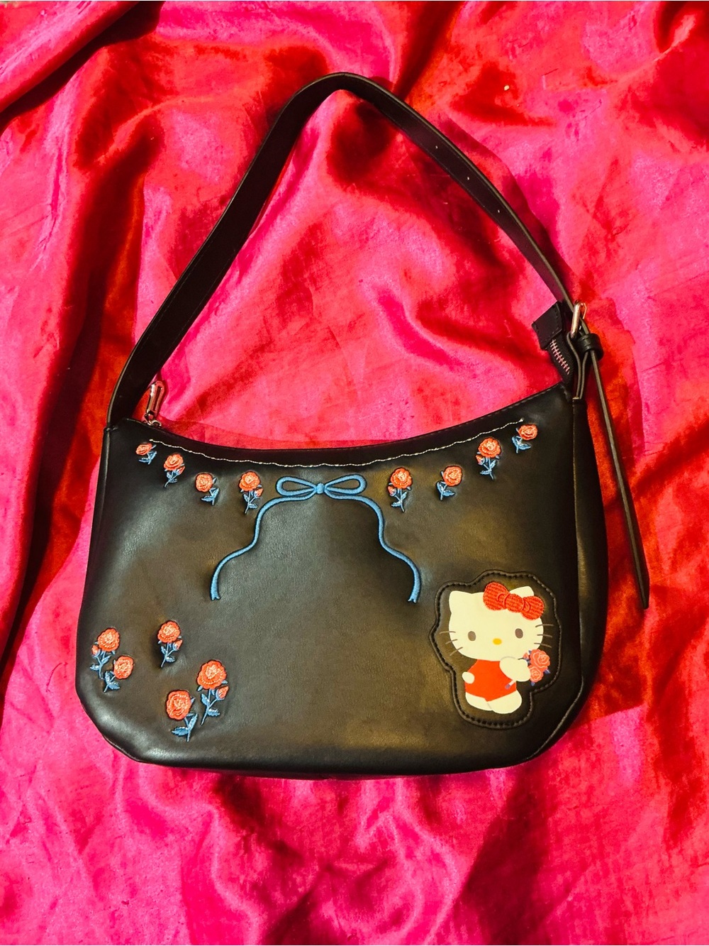 Hello Kitty Shoulder Bag 🌹